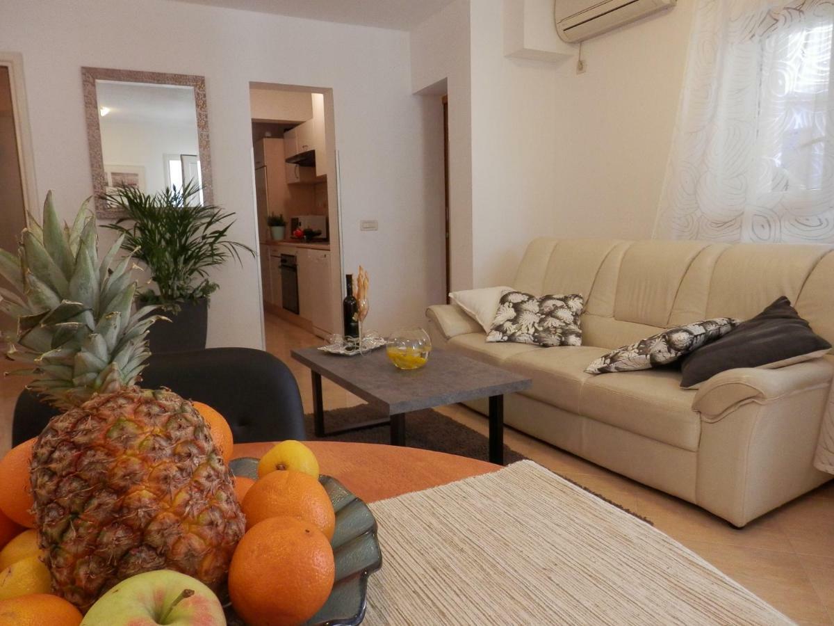 Melody Apartment 포레치 외부 사진